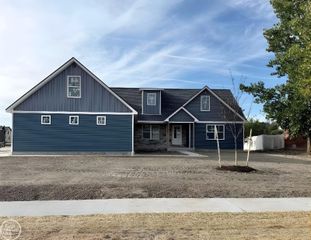 249 Shelldrake Lane, St Clair, MI 48079