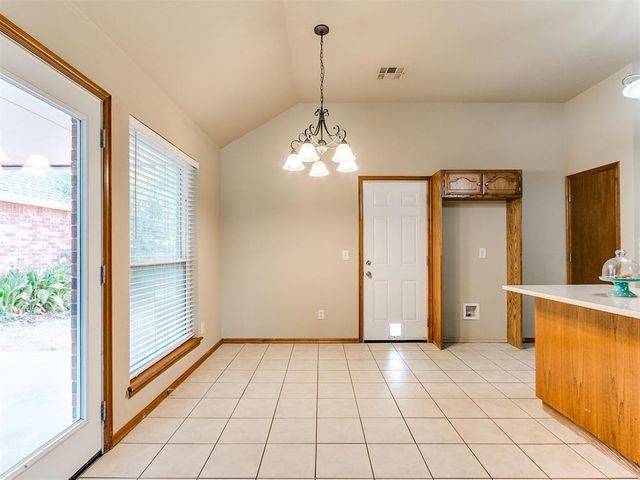 1402 SW 23rd Street, Moore, OK 73170