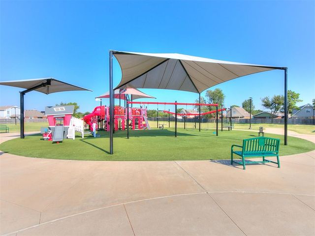 1402 SW 23rd Street, Moore, OK 73170