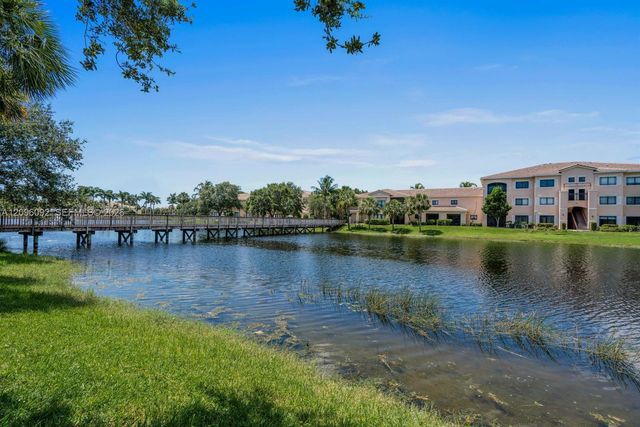 3021 Alcazar Place 305, Palm Beach Gardens, FL 33410