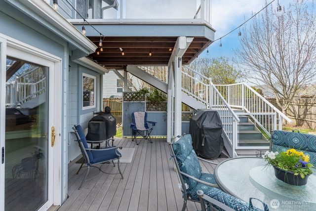 2412 16th Street, Anacortes, WA 98221