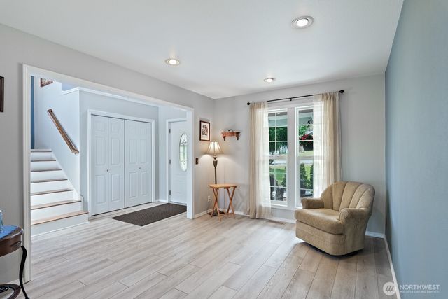 2412 16th Street, Anacortes, WA 98221