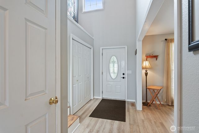 2412 16th Street, Anacortes, WA 98221