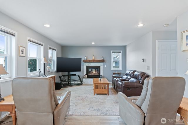 2412 16th Street, Anacortes, WA 98221
