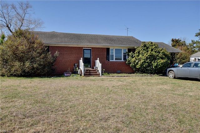 44 N Court ST, Windsor, VA 23487