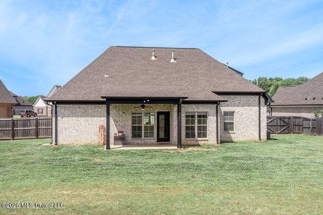 1529 Fall Garden Drive, Hernando, MS 38632