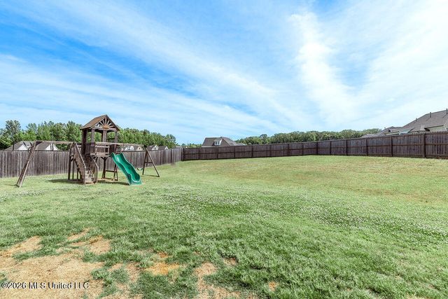 1529 Fall Garden Drive, Hernando, MS 38632