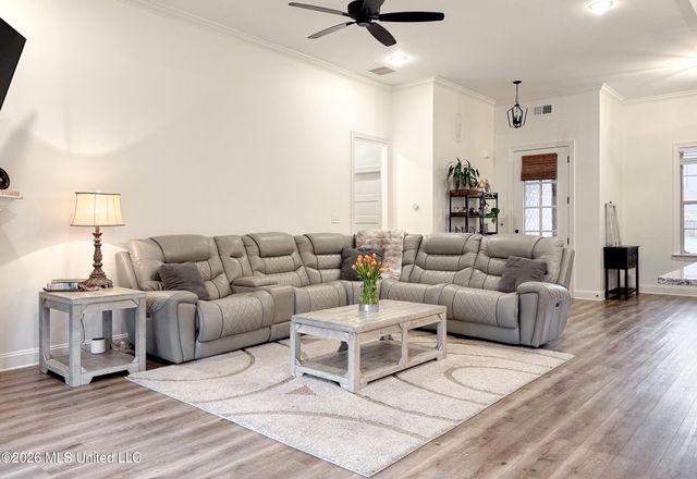 1529 Fall Garden Drive, Hernando, MS 38632