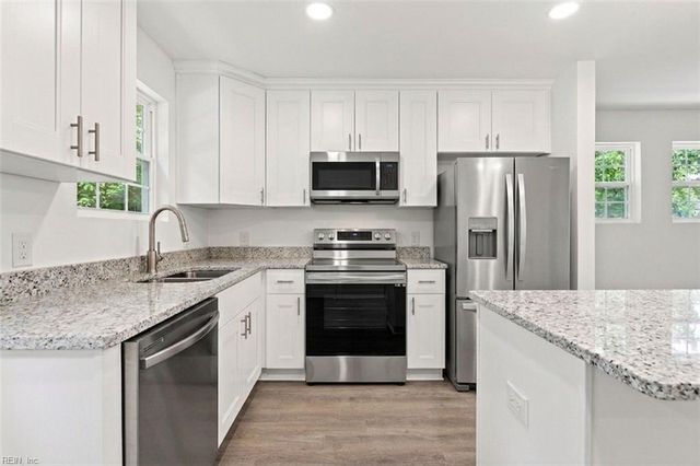 1518 Manson ST, Norfolk, VA 23523