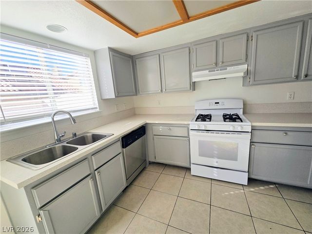 5797 Cedar Avenue, Las Vegas, NV 89110