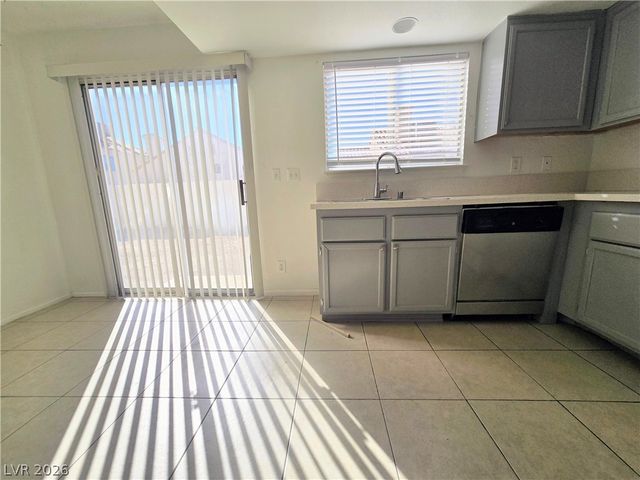 5797 Cedar Avenue, Las Vegas, NV 89110