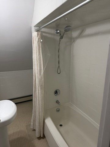 26 Wiswall Street 3FL, Newton, MA 02465
