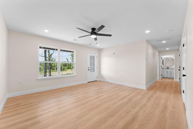 240 Field Road, Powersite, MO 65731