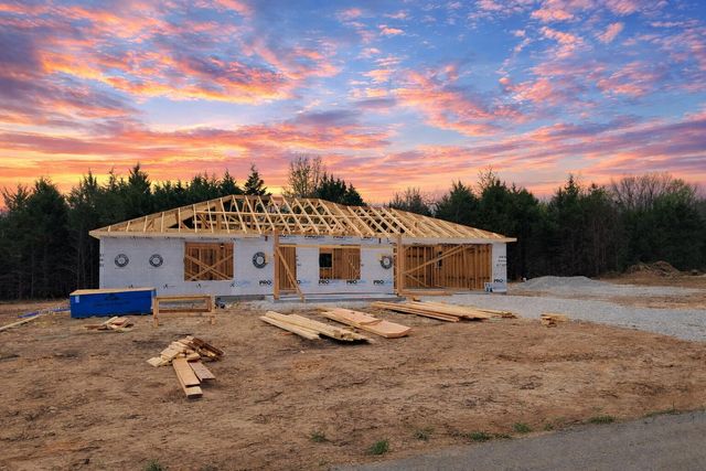 240 Field Road, Powersite, MO 65731