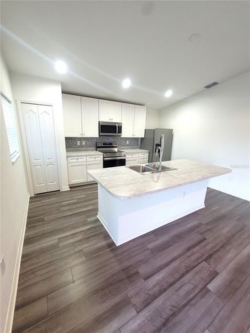 281 ARBUTHNOT STREET, Winter Haven, FL 33881