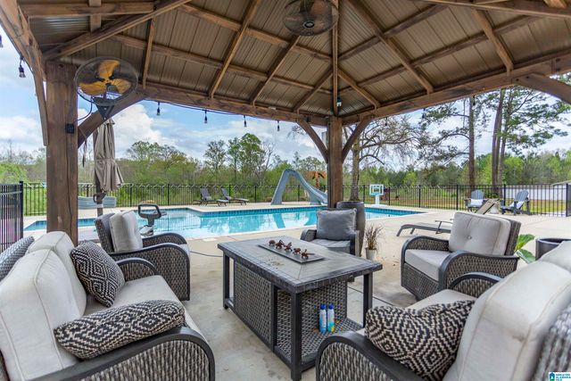 222 COUNTY ROAD 107, Montevallo, AL 35115