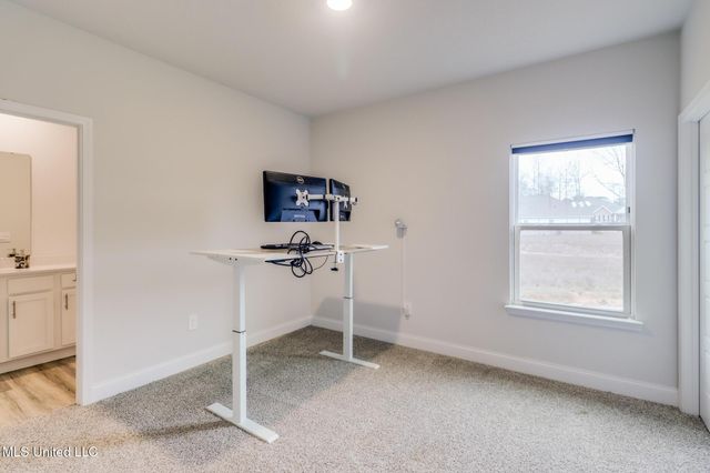 18951 Harrington Circle, Biloxi, MS 39532