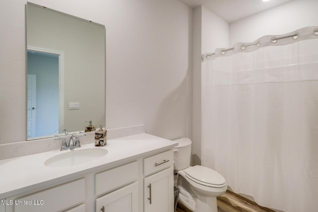 18951 Harrington Circle, Biloxi, MS 39532