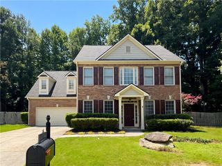 1707 Hidden Pond Circle, Lawrenceville, GA 30043