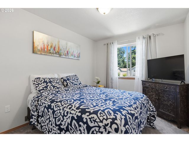 6046 Se 136TH Ave, Portland, OR 97236