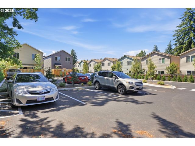 6046 Se 136TH Ave, Portland, OR 97236