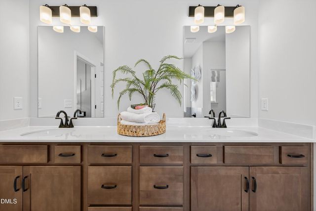 59 Valley Of Liberty Lane, Smithfield, NC 27577