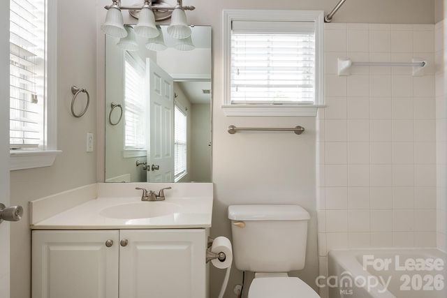 206 S Cedar Street, Charlotte, NC 28202