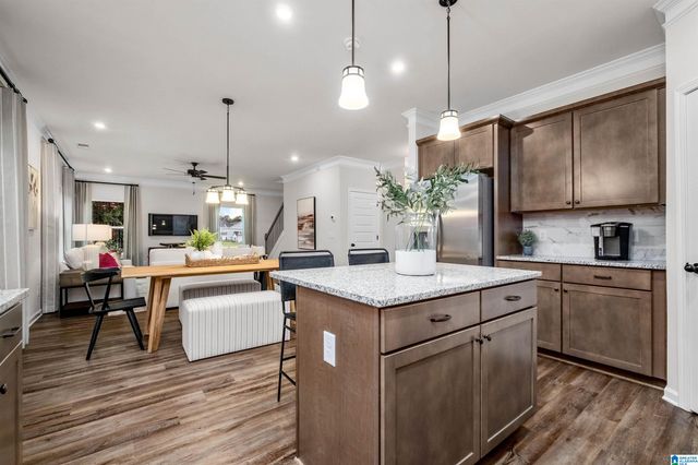 9396 BRUNSWICK AVENUE, Kimberly, AL 35091
