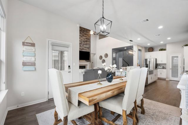 614 Painted Creek WAY, Kyle, TX 78640