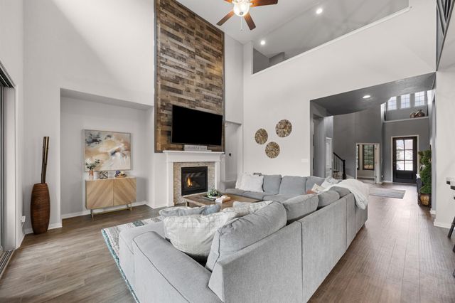 614 Painted Creek WAY, Kyle, TX 78640