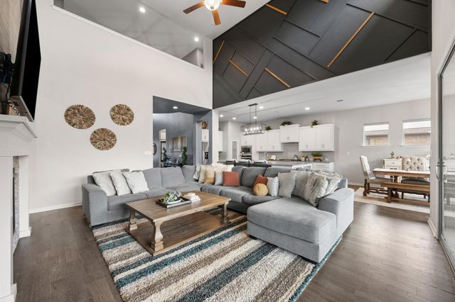 614 Painted Creek WAY, Kyle, TX 78640