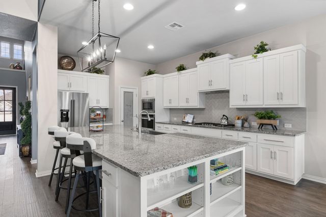 614 Painted Creek WAY, Kyle, TX 78640