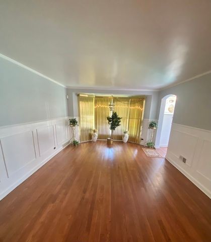 9129 S Carpenter Street, Chicago, IL 60620