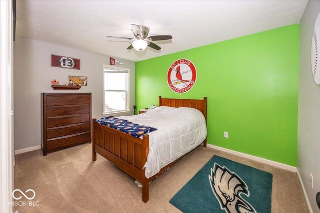 6107 Pebblebrooke Road, Whitestown, IN 46075