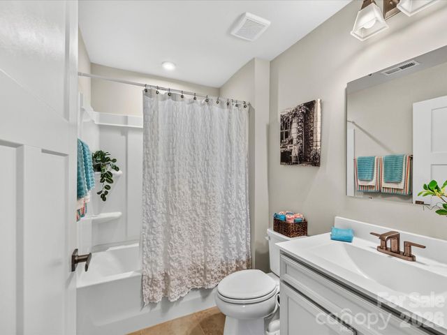557 Nesbe Street, Lancaster, SC 29720