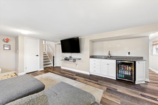 10100 Parke Avenue, Oak Lawn, IL 60453