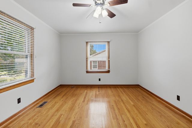 102 Molloy St, Mcminnville, TN 37110