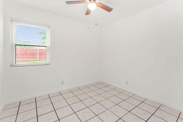 2501 Teri RD B, Austin, TX 78744