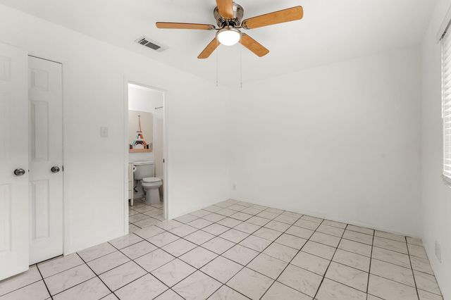 2501 Teri RD B, Austin, TX 78744