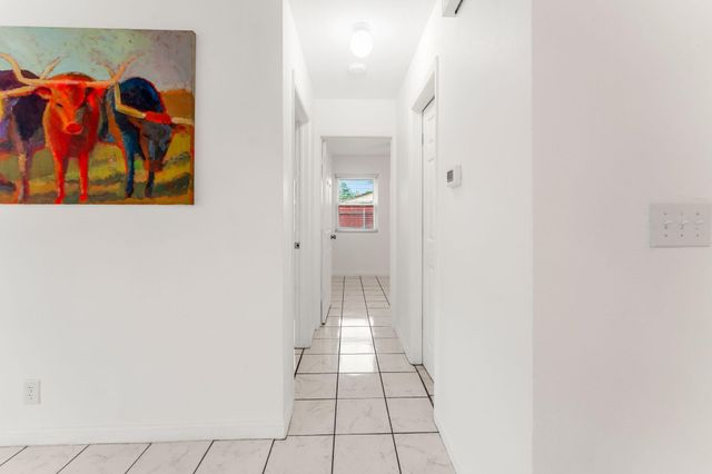 2501 Teri RD B, Austin, TX 78744