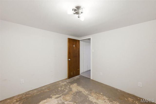 929 Claytonbrook Drive 2, Ballwin, MO 63011