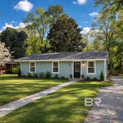 107 Dawson Street, Brewton, AL 36426