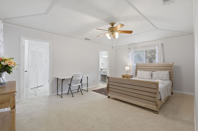 525 Candlewood Lane, Garland, TX 75041