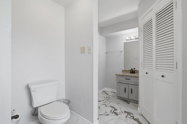 525 Candlewood Lane, Garland, TX 75041