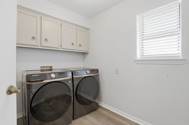 525 Candlewood Lane, Garland, TX 75041