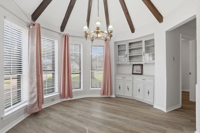 525 Candlewood Lane, Garland, TX 75041