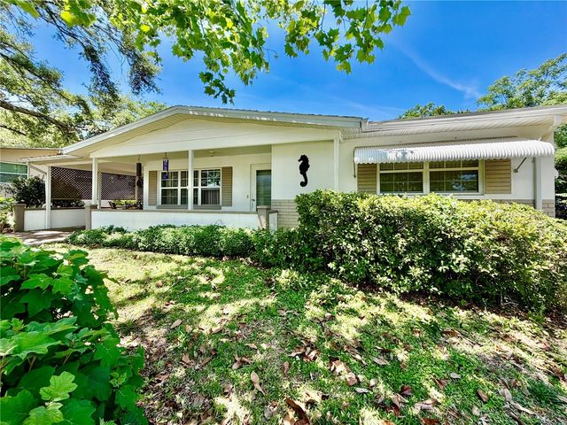 10 N DAVIS STREET, Beverly Hills, FL 34465