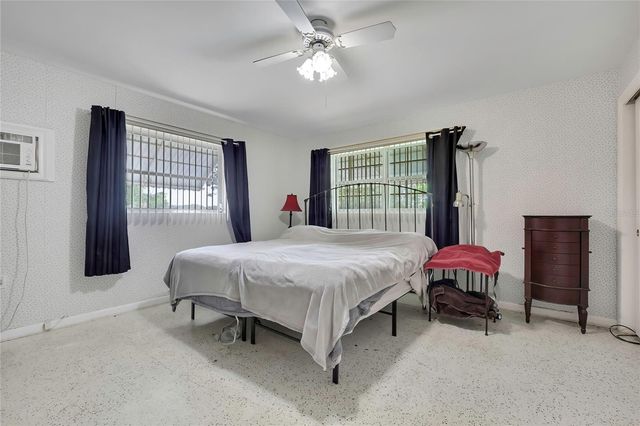 10 N DAVIS STREET, Beverly Hills, FL 34465