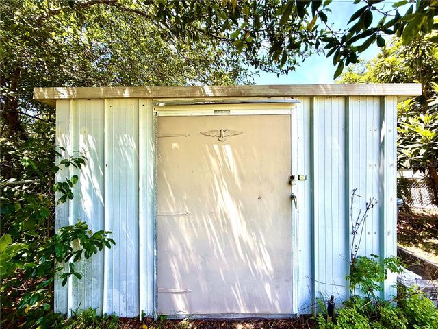 10 N DAVIS STREET, Beverly Hills, FL 34465