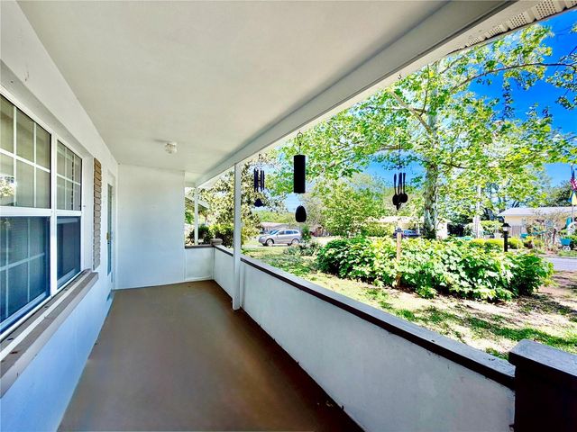 10 N DAVIS STREET, Beverly Hills, FL 34465